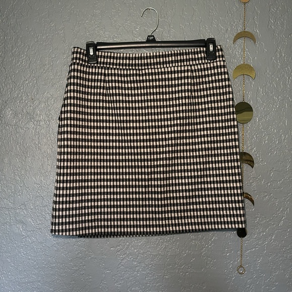 LEAVES TODAY-MAKE OFFER: Sanctuary Mini Skirt - Picture 2 of 3